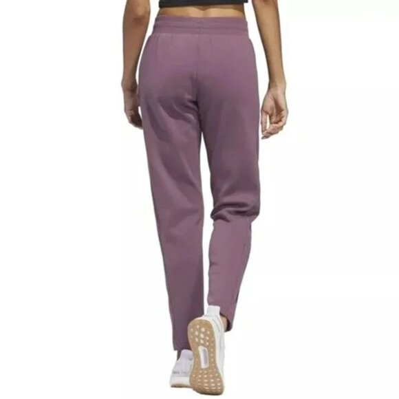 NWT Adidas Women’s Relaxed Fit Tapered Leg Fleece Pant Purple (Fig) - Picture 2 of 2